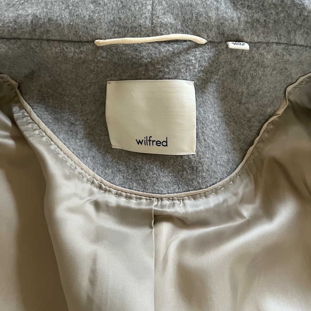 Gorgeous Wilfred wool, silk lined peacoat